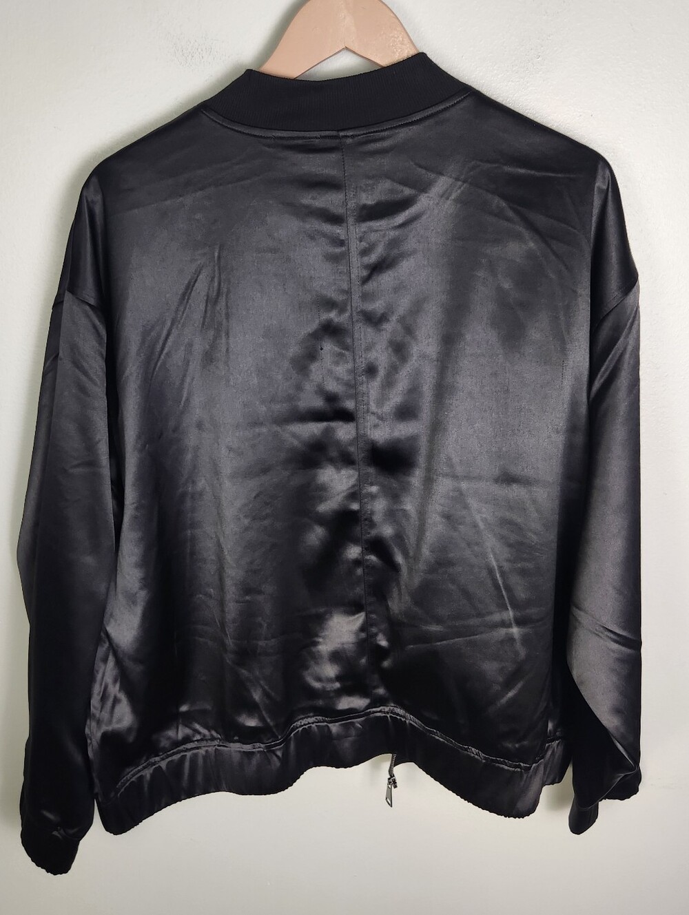 NWOT Edited By Remi Bader Women's Black Satin Bomber Jacket Size 2X #748 - Picture 7 of 12